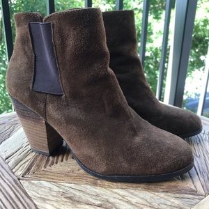 Vince Camuto Bootie